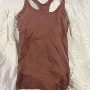 lululemon ebb to street